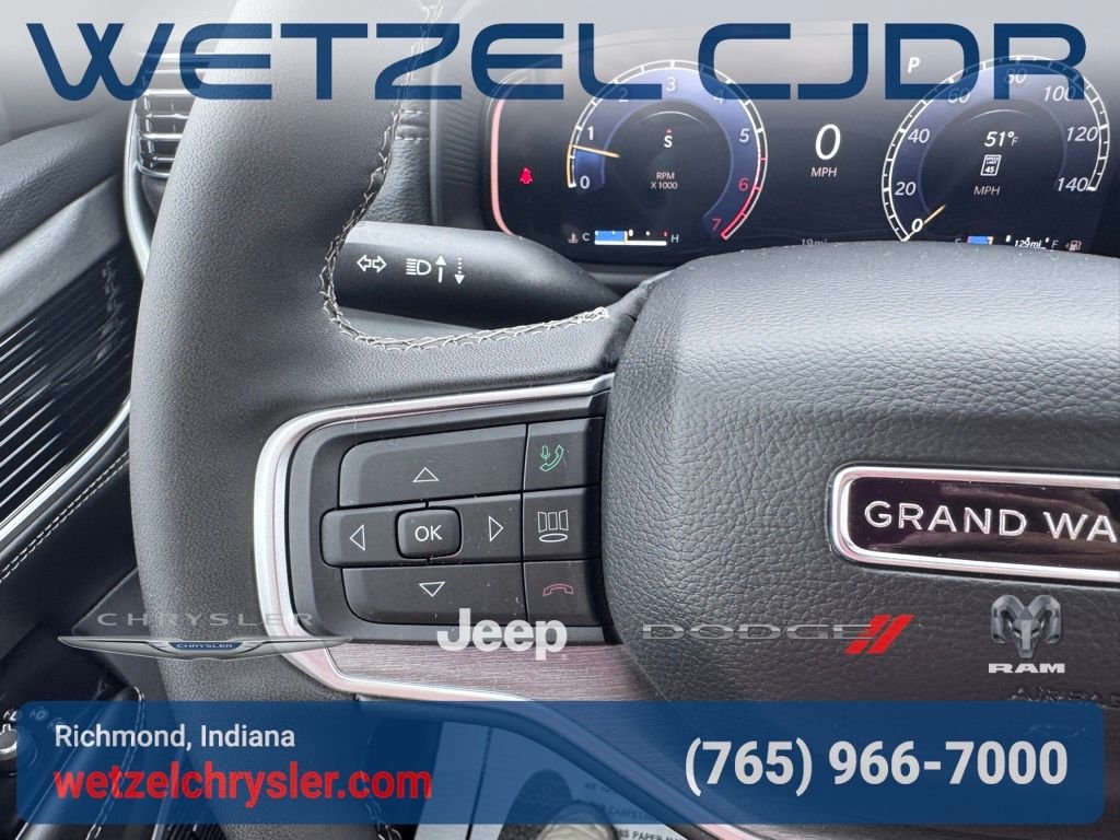 New 2026 Velvet Red Pearl-Coat Exterior Paint Jeep Limited Altitude image 14