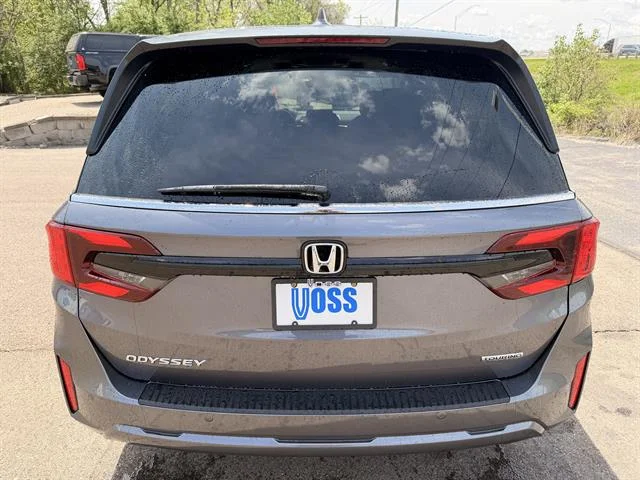 Certified Used 2026 Modern Steel Metallic Honda Touring image 4