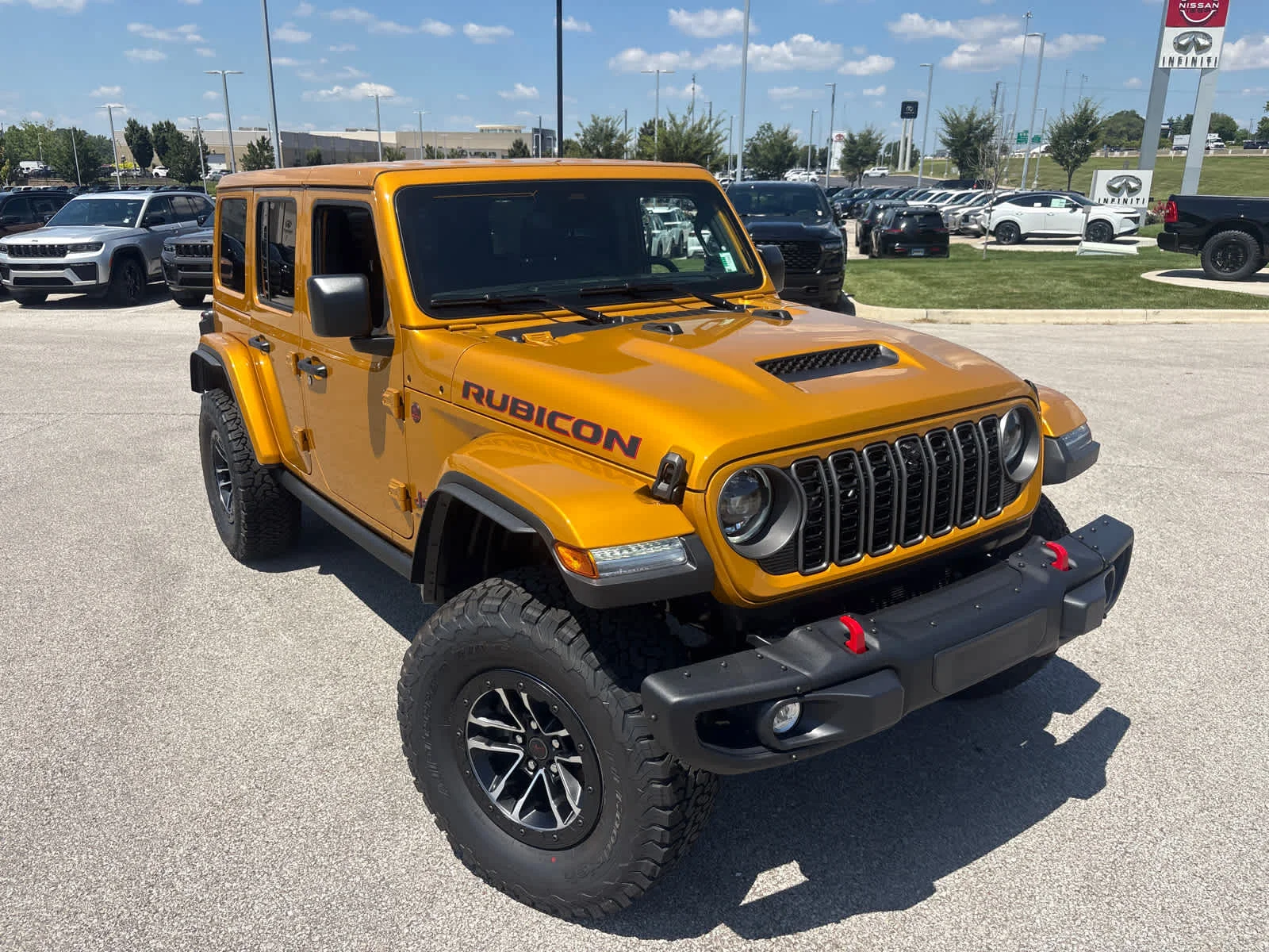 New 2026 Goldilocks Exterior Paint Jeep Rubicon X image 3