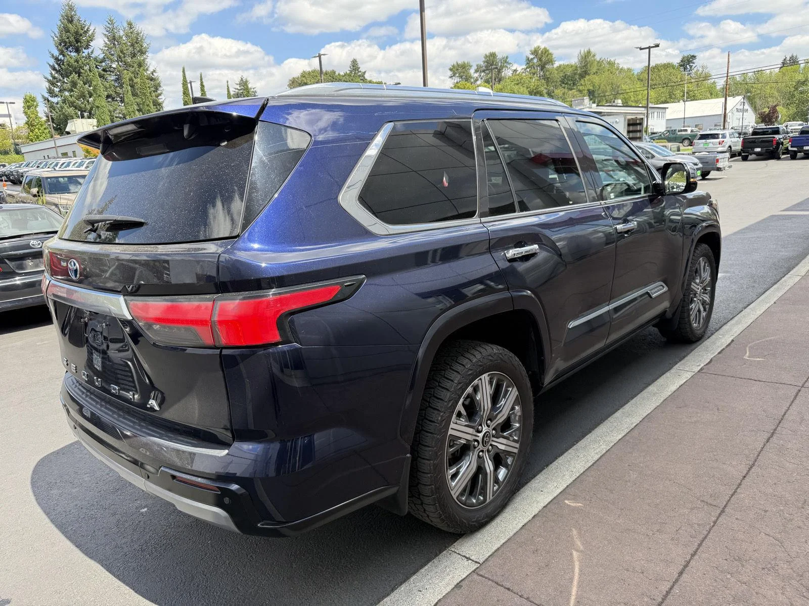 Used 2023 Blueprint Toyota Capstone image 5