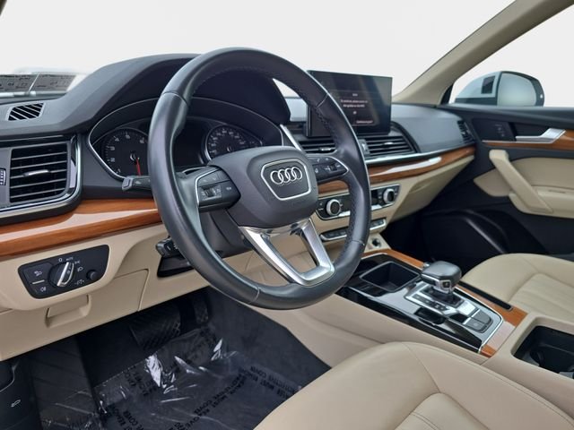 Used 2021 White Audi 45 Premium image 19