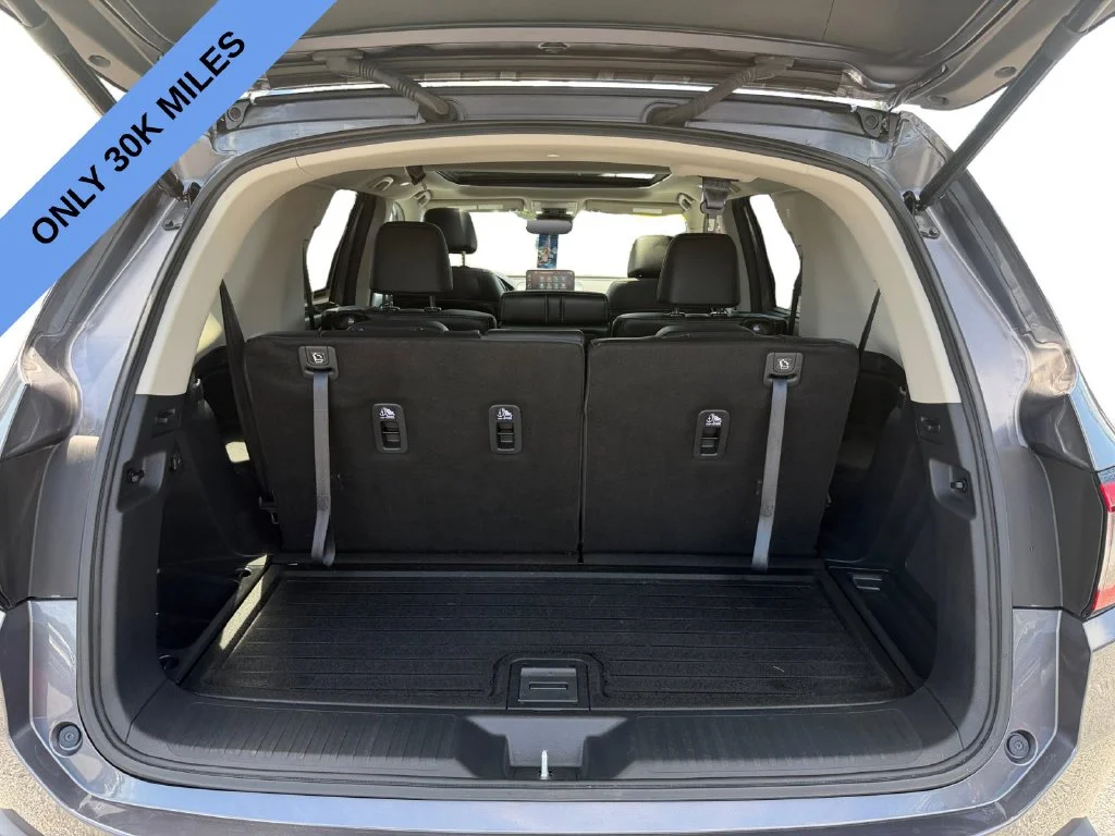 Used 2024 Gray Honda Touring image 17