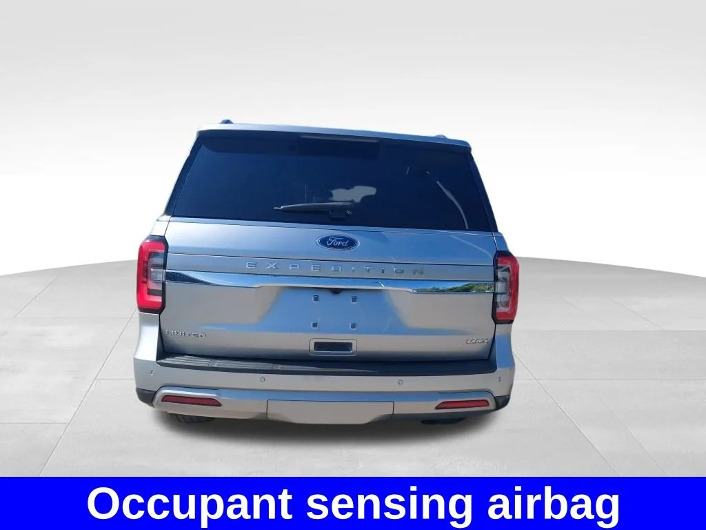 Used 2022 Silver Ford Limited image 12