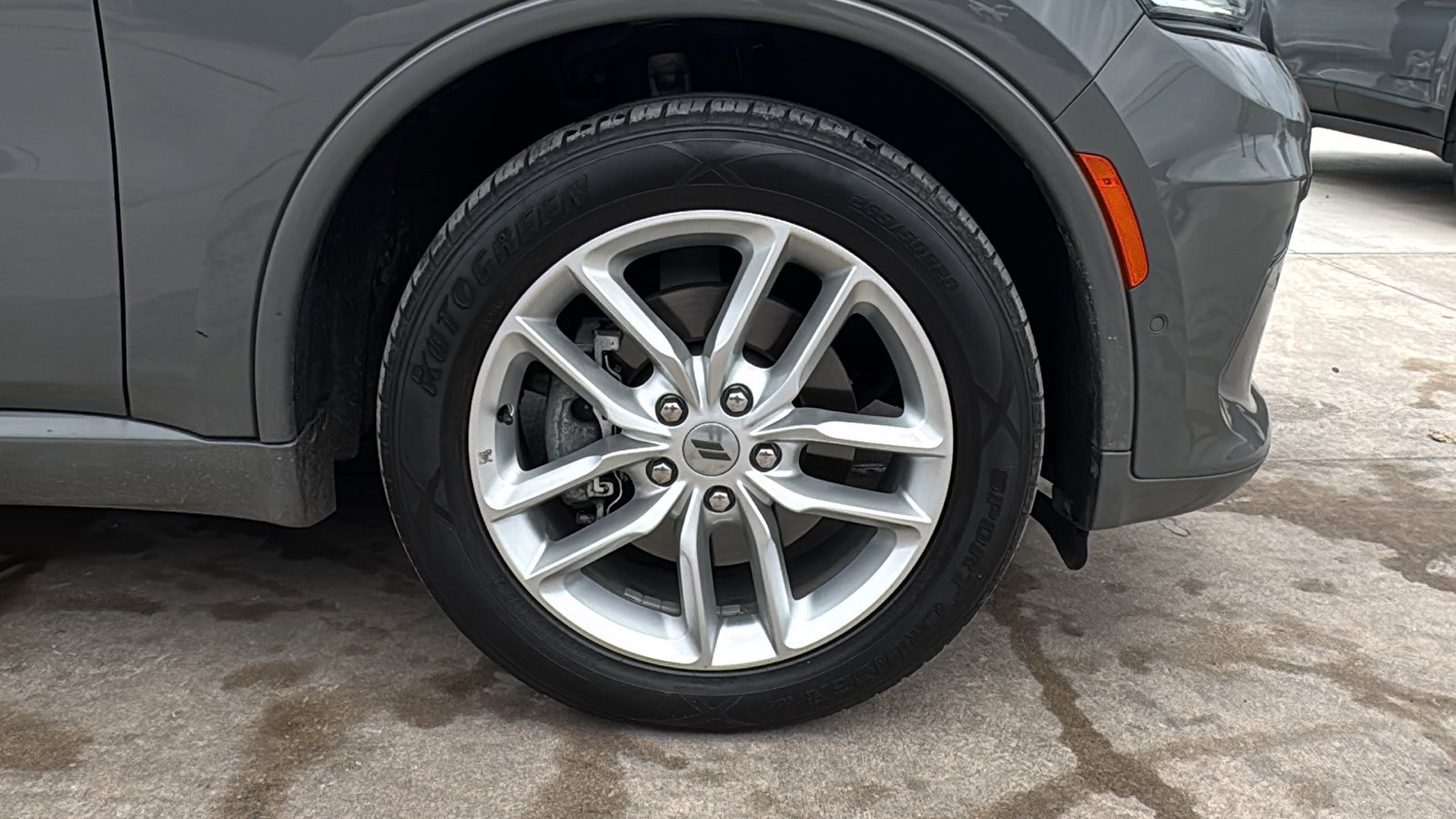 Used 2022 Destroyer Gray Clearcoat Dodge R/T Plus image 34
