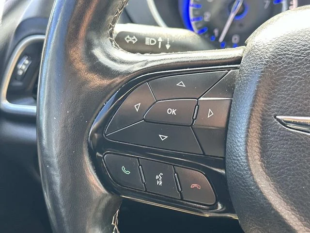 Used 2019 Black Chrysler Touring L Plus image 22