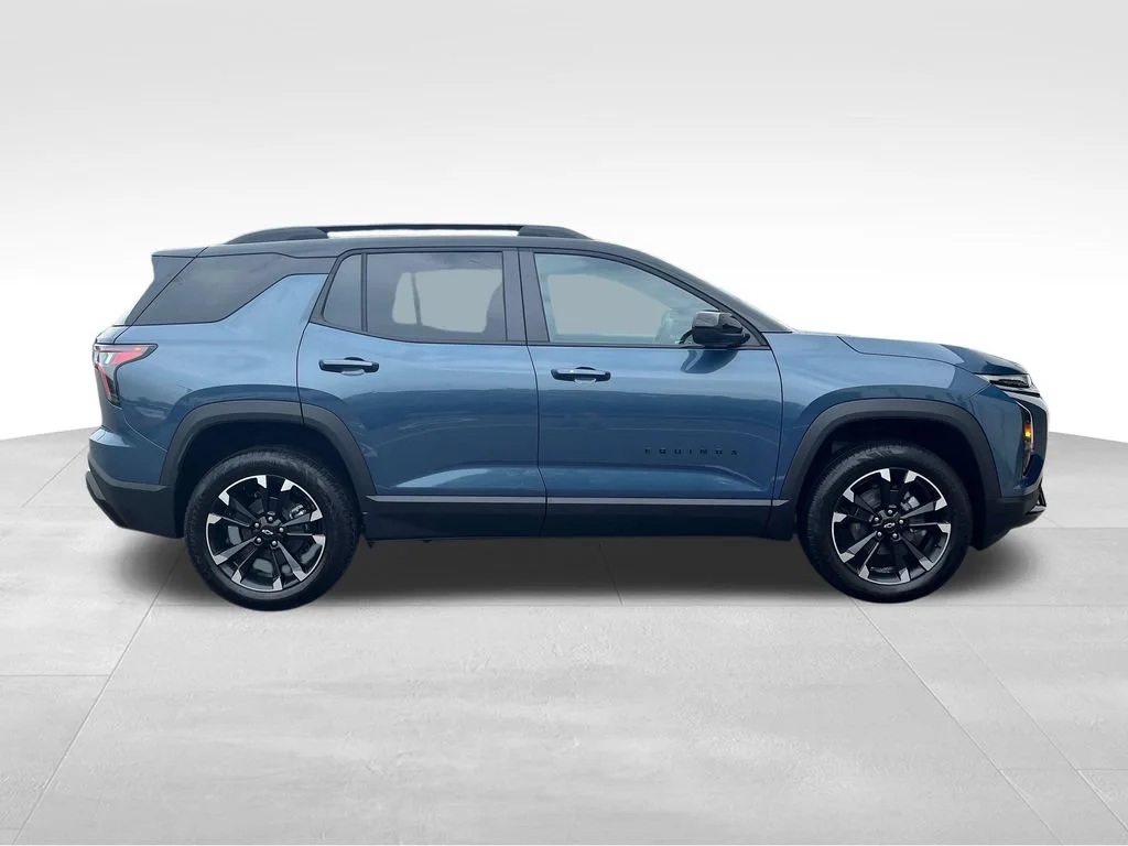 2027 Chevrolet Equinox RS - Photo 6