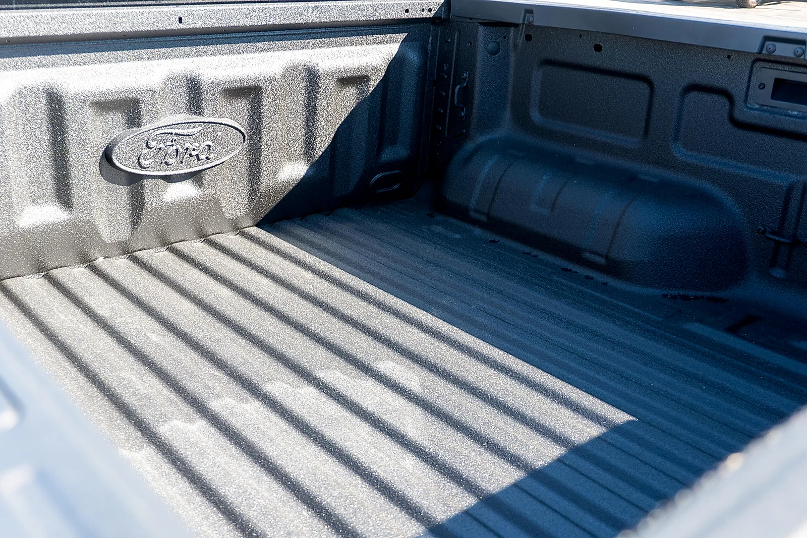 New 2026 Shadow Black Ford XLT image 8