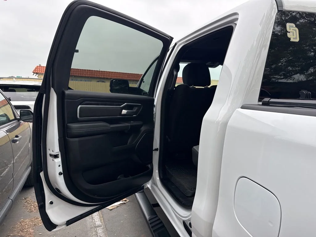 Used 2023 White Ram Big Horn/Lone Star image 10