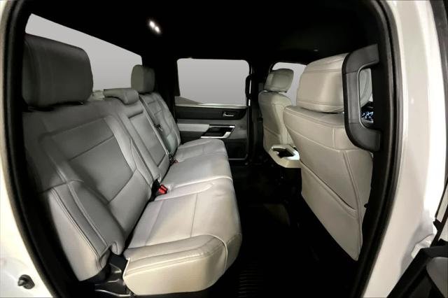 Certified Used 2026 WIND CHILL PEARL Toyota  image 18