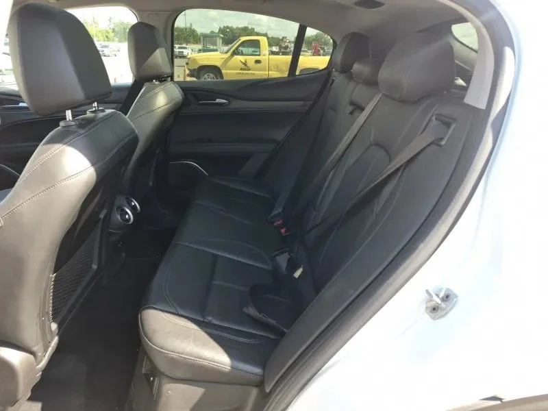 Used 2019 White Alfa Romeo Ti image 9