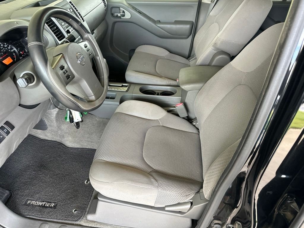 Used 2012 Black Nissan SV image 9