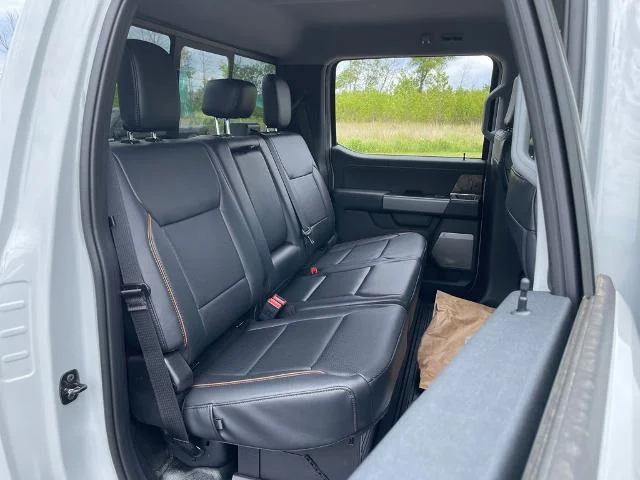 New 2026 Avalanche Gray Ford F-450® LARIAT® image 66