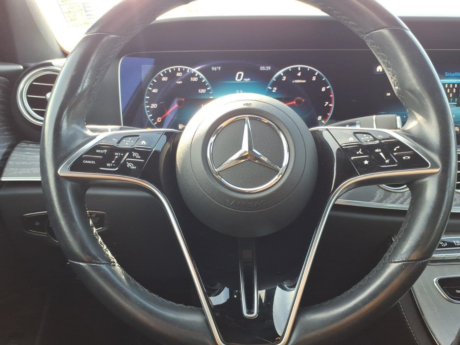 Used 2021  MERCEDES BENZ  image 26