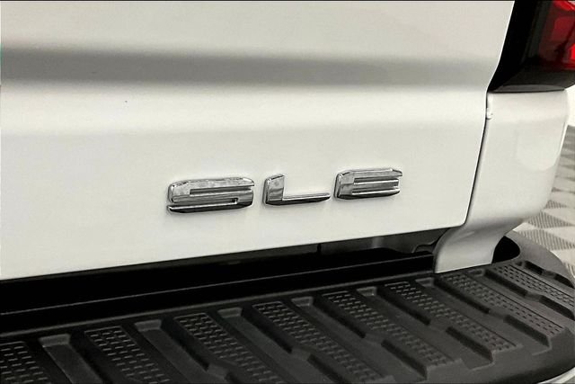 2024 GMC Sierra 3500HD SLE - Photo 9