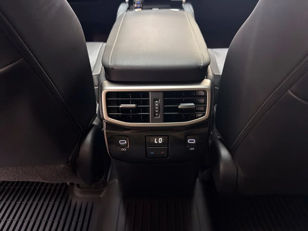 Used 2023 Eminent White Pearl Lexus 350 Premium Plus image 19