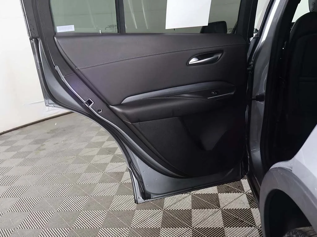 Used 2024 Silver Cadillac Premium Luxury image 24