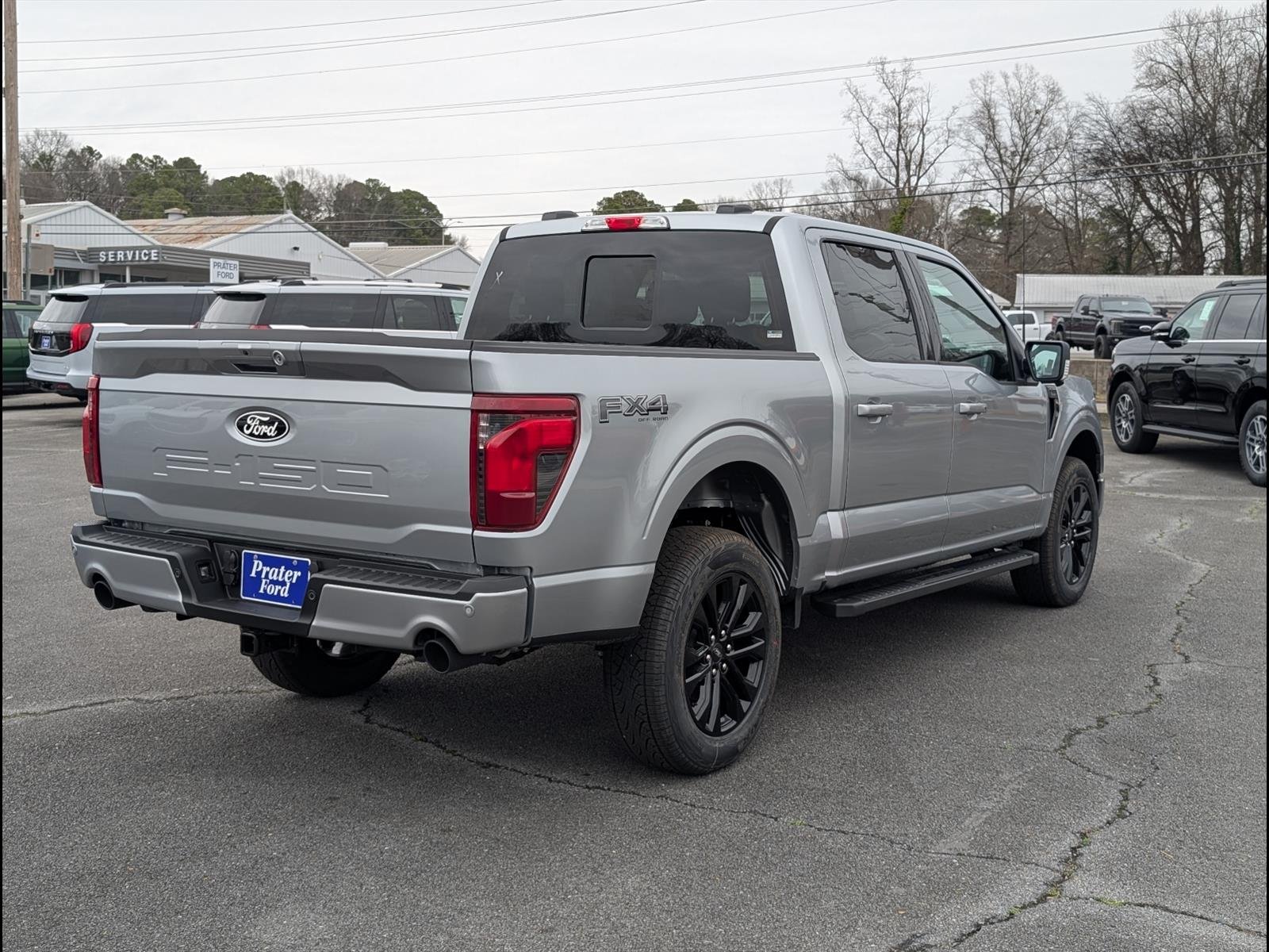 New 2026 Iconic Silver Metallic Ford XLT image 3
