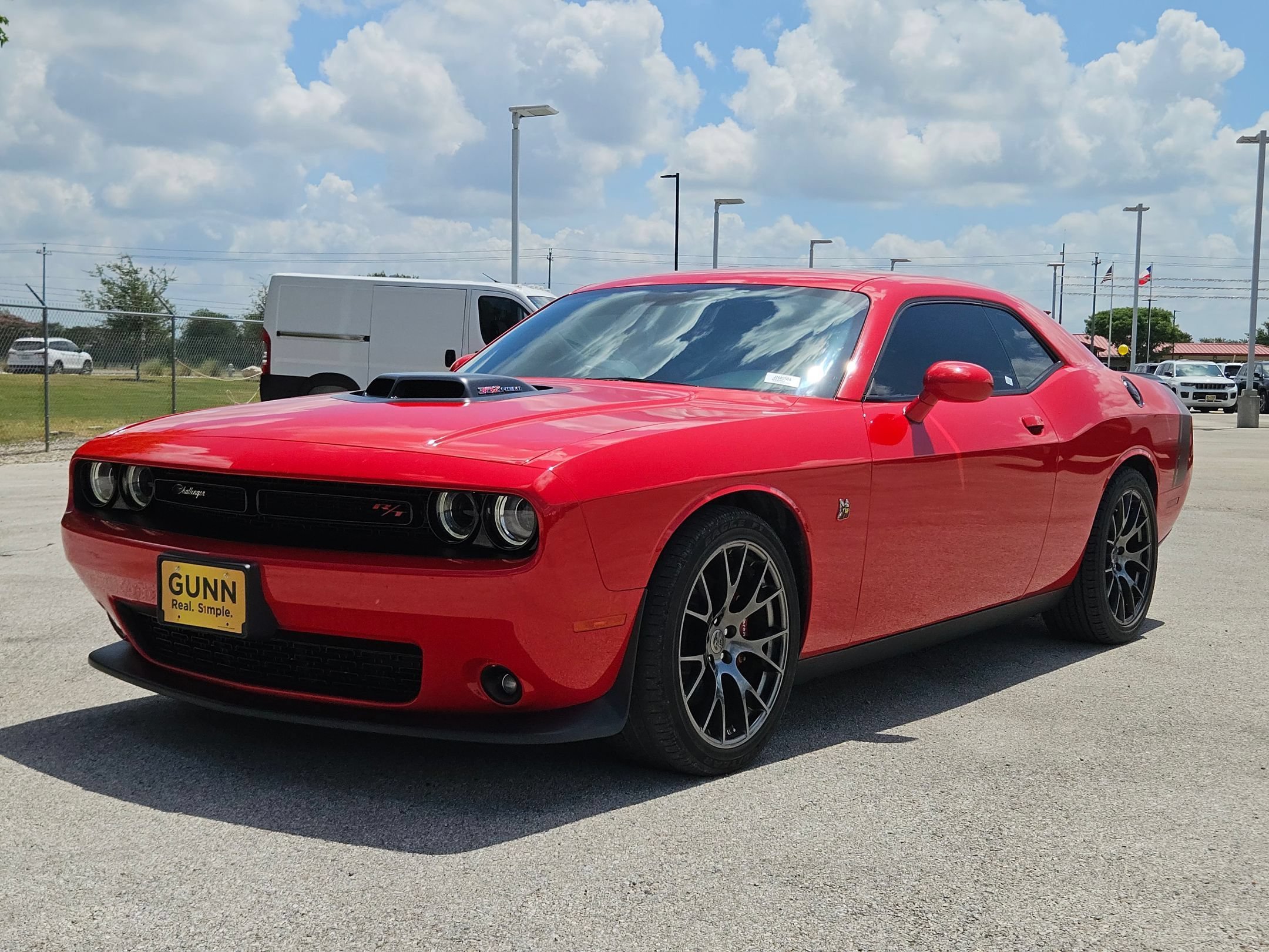 Used 2016 Torred Clearcoat Dodge 392 Hemi Scat Pack Shaker image 7