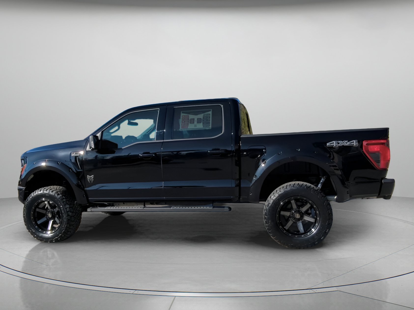 New 2026 Agate Black Metallic Ford XLT image 16