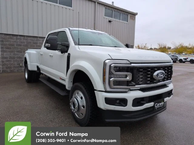 2027 Ford F-450SD Platinum