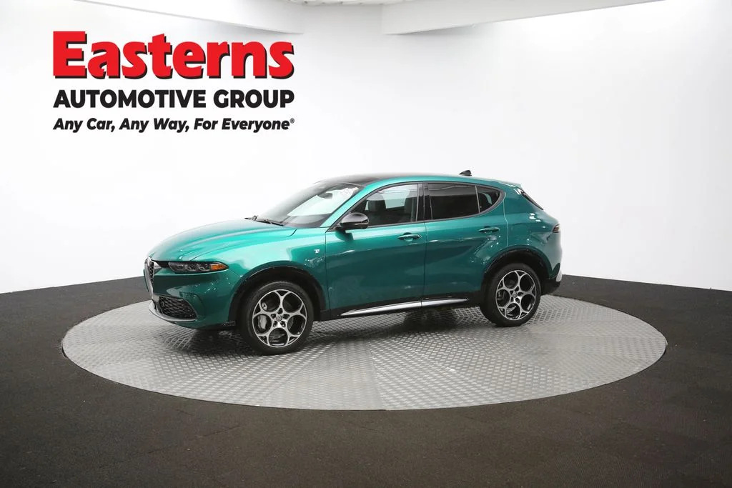 Used 2024 Green Alfa Romeo Ti image 58