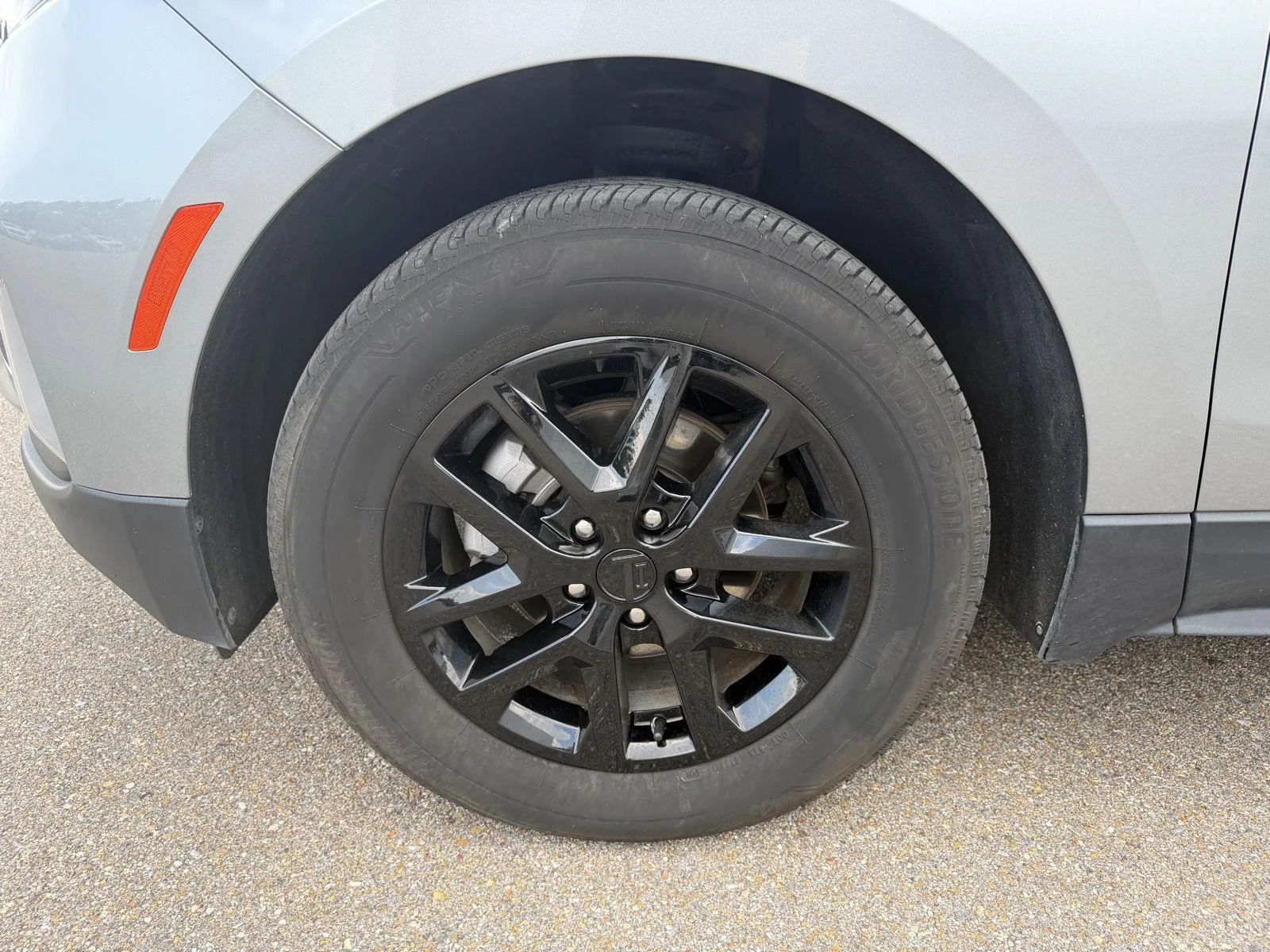 Used 2024 Sterling Gray Metallic Chevrolet LT image 24