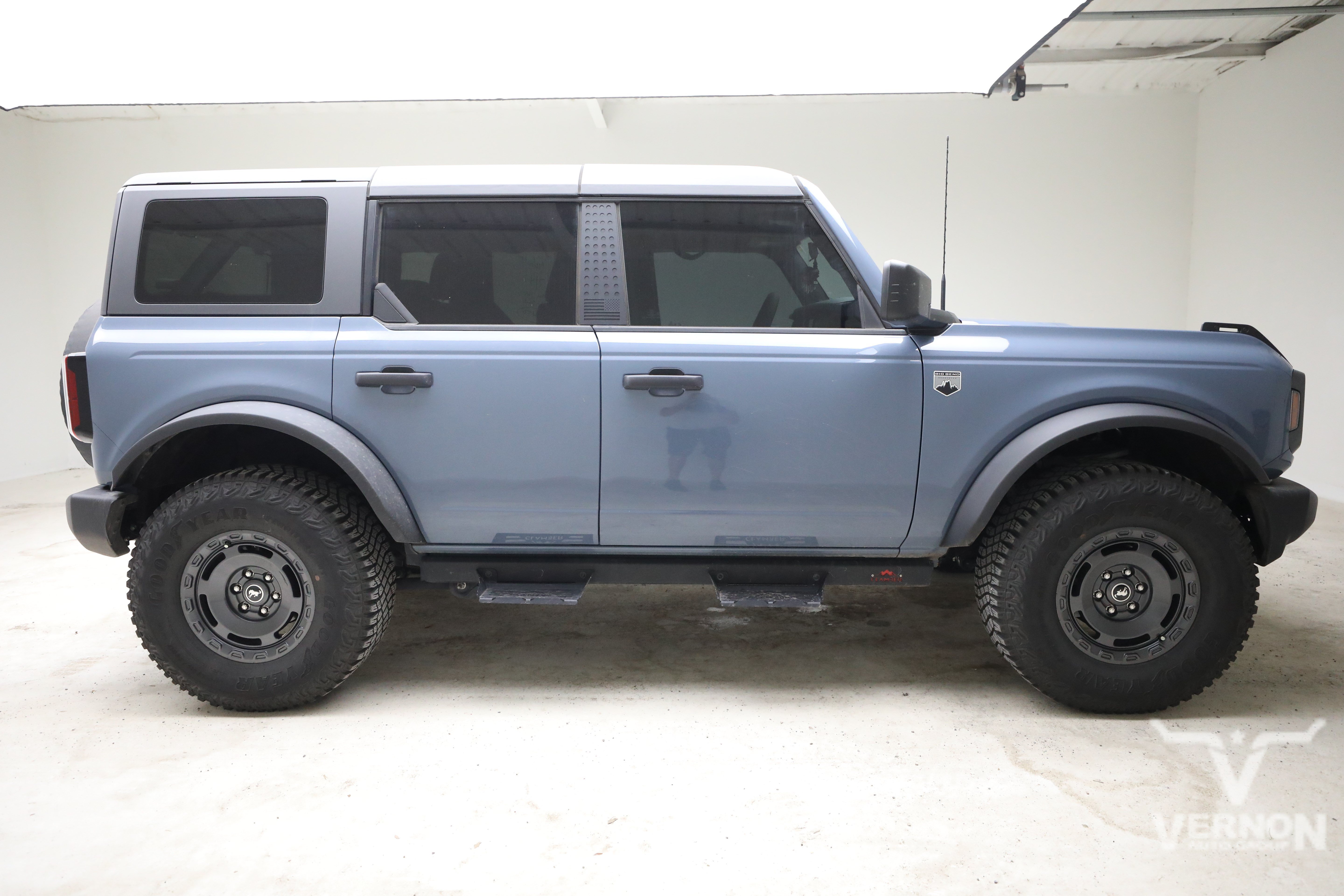 Used 2024 Azure Gray Metallic Tri-Coat Ford Y image 5