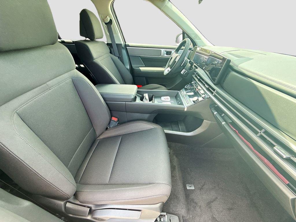 New 2026 Phantom Black Hyundai SE image 20