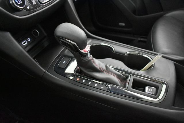 Used 2022 Silver Chevrolet RS image 40