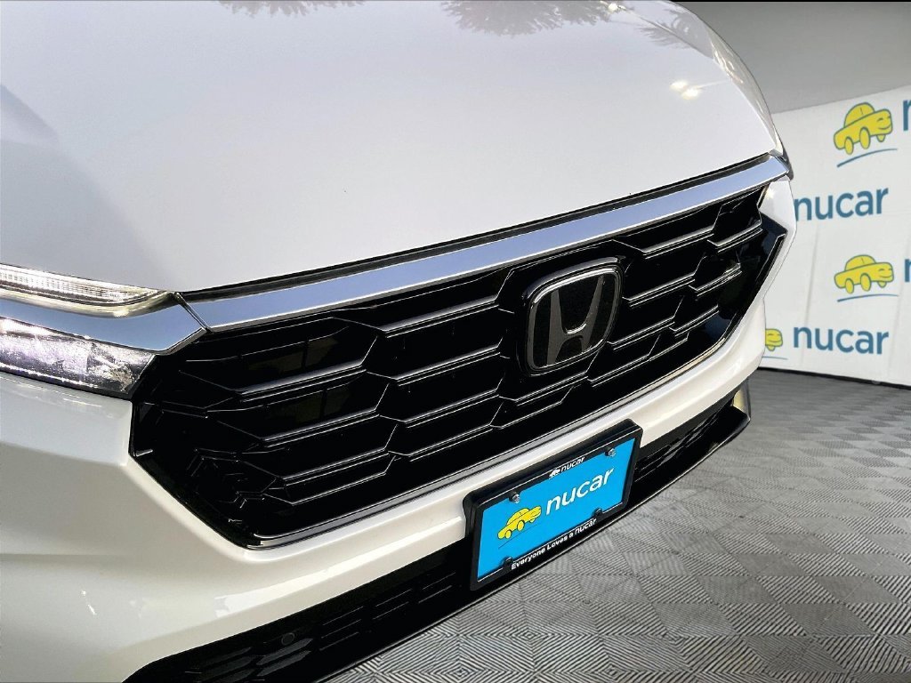 Used 2026 White Honda EX-L image 31