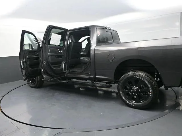 New 2026 Granite Crystal Metallic Clear-Coat Exterior Paint RAM LARAMIE image 34