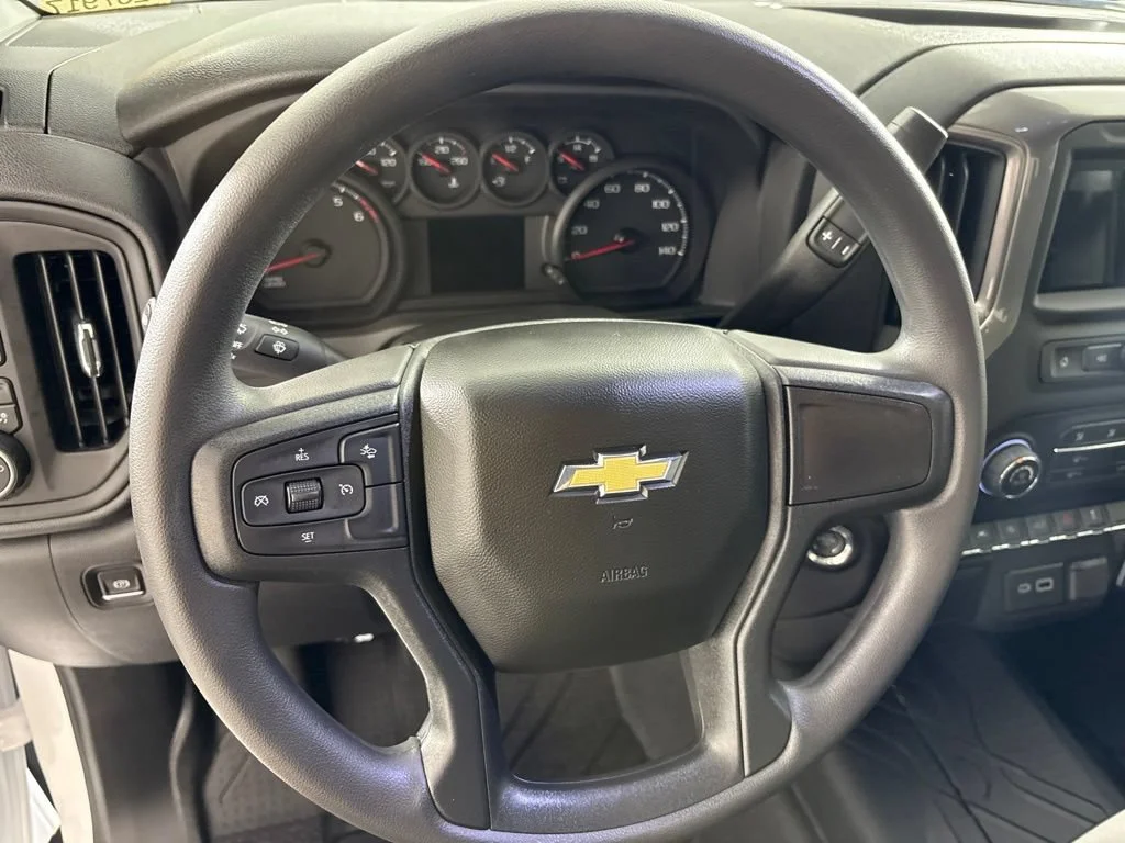 New 2026 Summit White Chevrolet Custom image 30