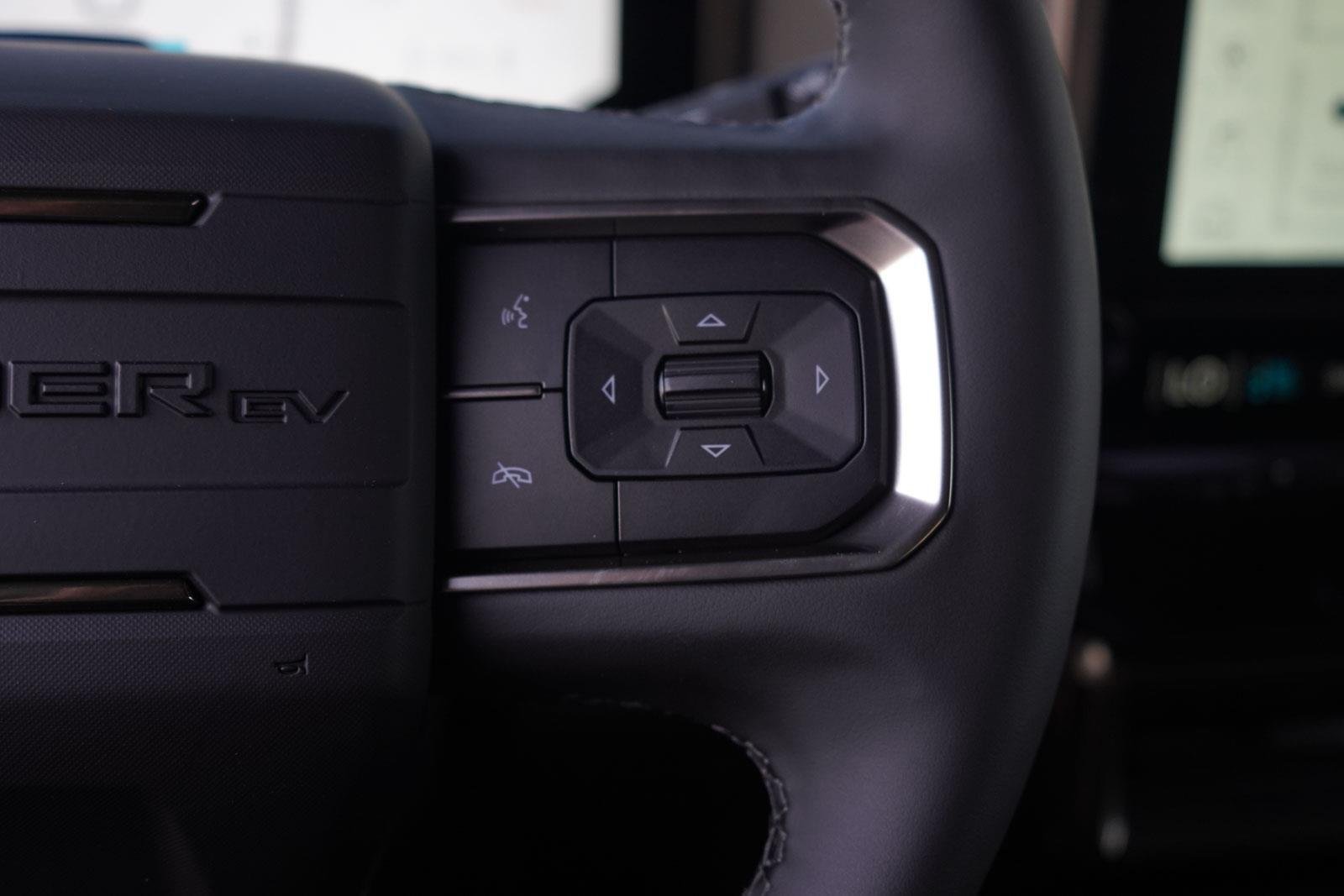 New 2025 Solar Orange GMC 2X image 17