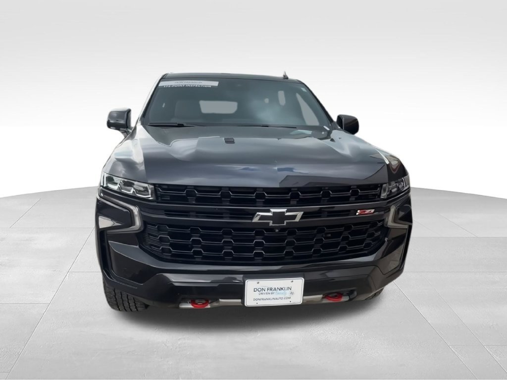 Used 2024 Gray Chevrolet Z71 image 3