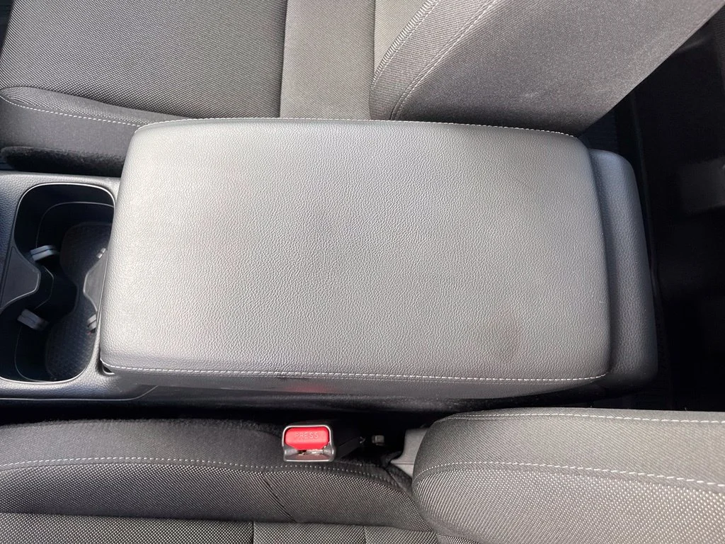 Used 2026  Honda EX image 19