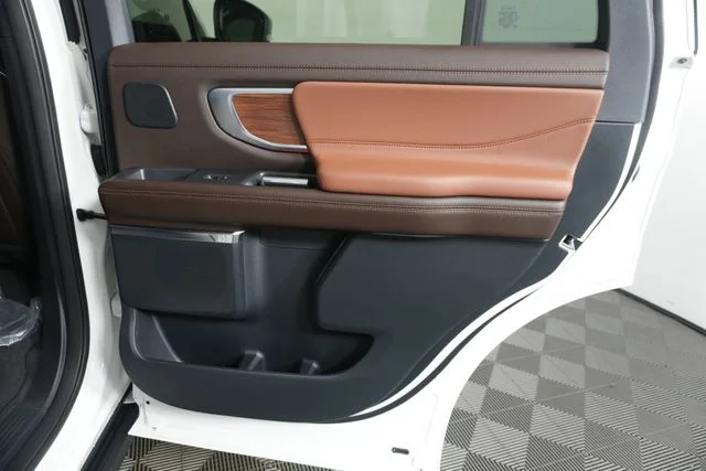 New 2027 Star White Metallic Tri-Coat Ford King Ranch® image 33
