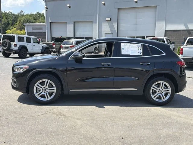 Used 2023  Mercedes-Benz GLA 250 image 10