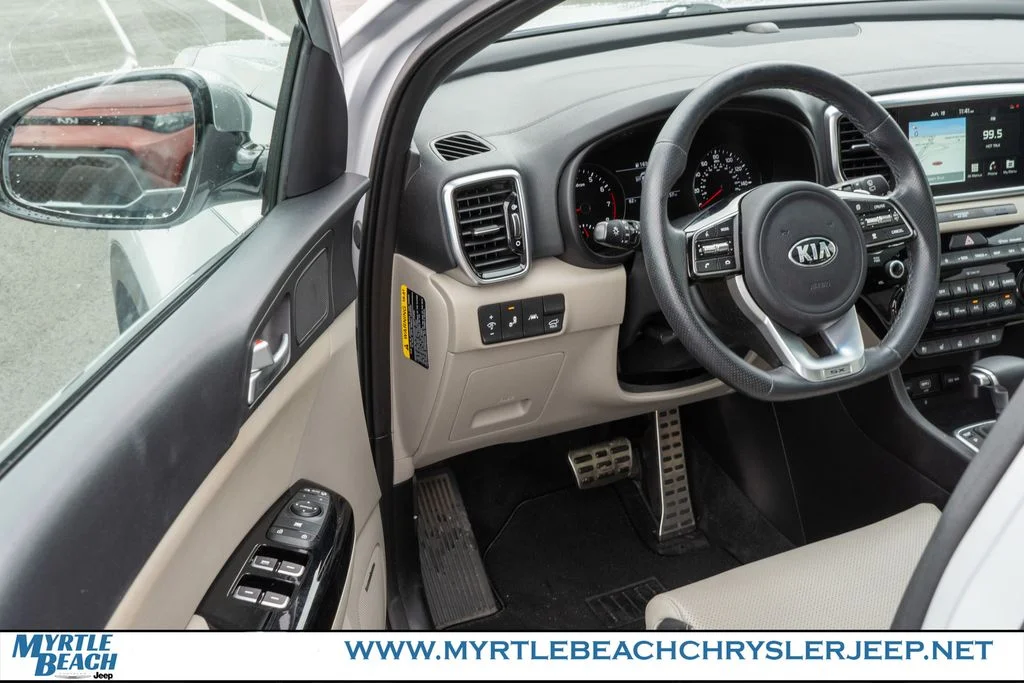 Used 2022 Sparkling Silver Kia SX image 15