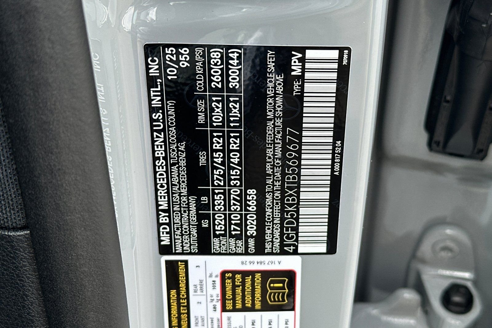 Certified Used 2026 Gray Mercedes-Benz GLE 450 Coupe image 28