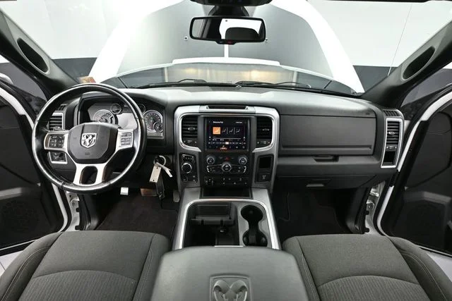 Certified Used 2022 White Ram Warlock image 18