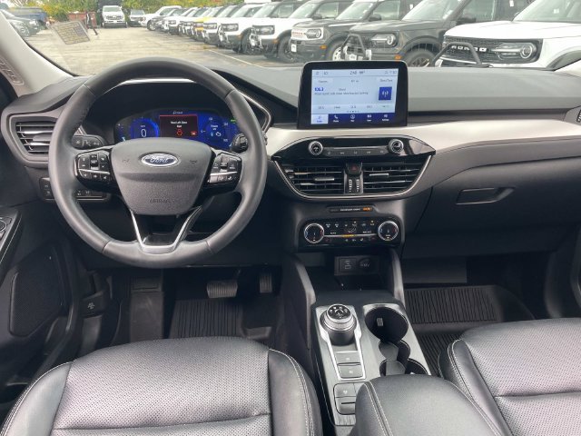 Used 2022 Blue Ford SEL image 19