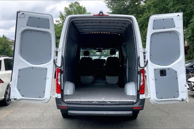 2025 Mercedes-Benz Sprinter 2500 Cargo 170 WB