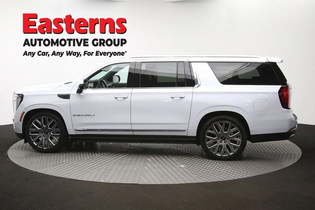 Used 2026 White GMC Denali Ultimate image 70