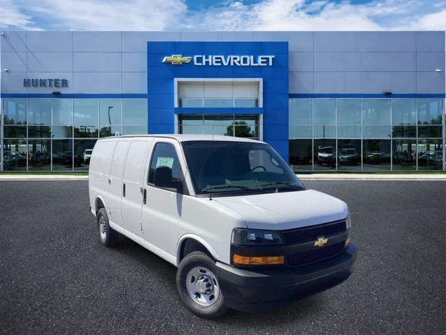 2026 Chevrolet Express Cargo WT