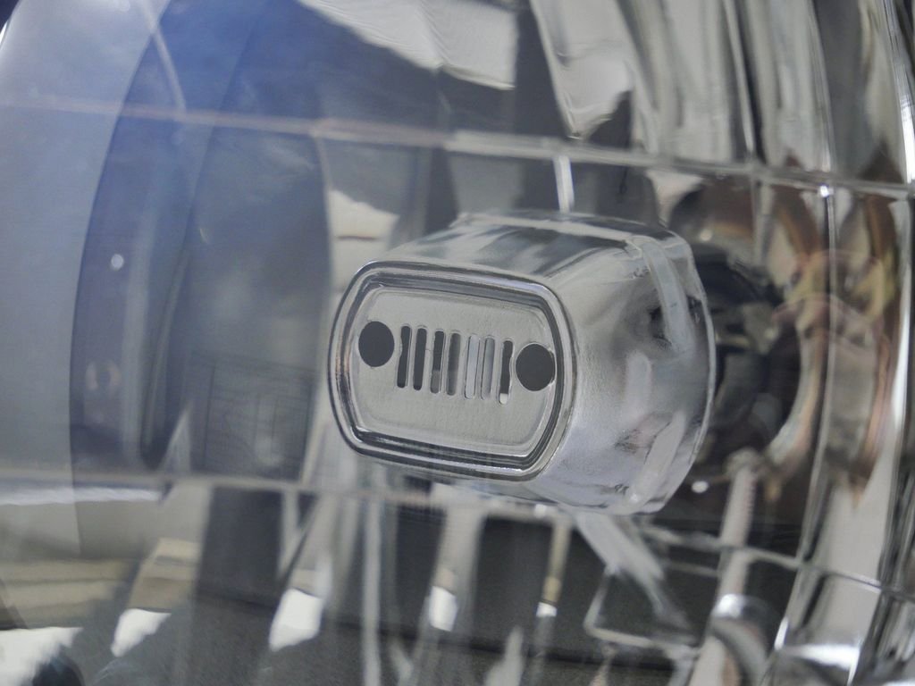 Used 2021 Black Jeep Willys image 5