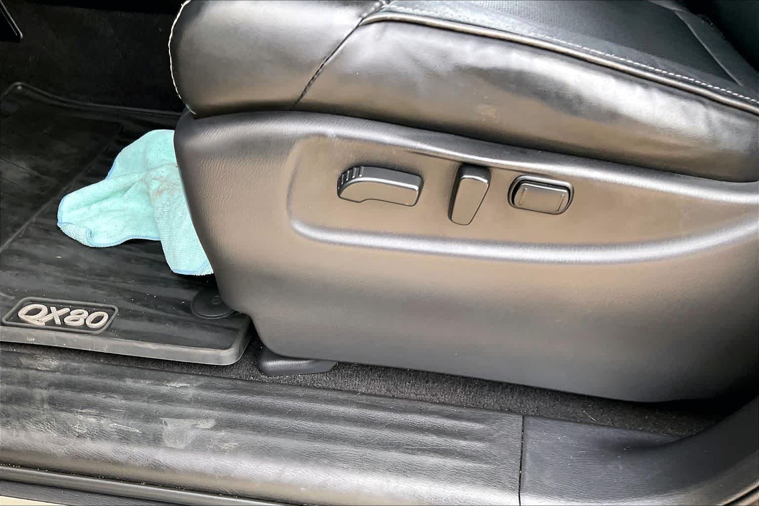Used 2019 Smoky Quartz INFINITI LUXE image 31