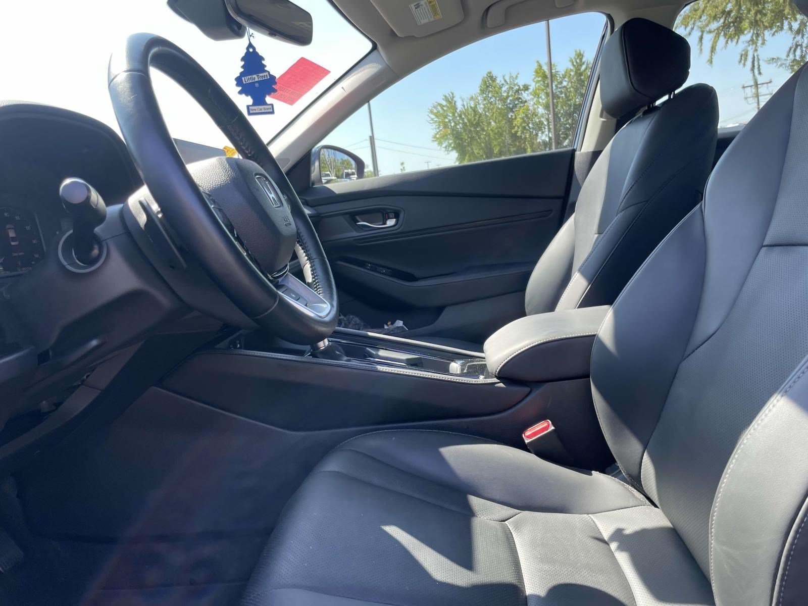 Used 2025 Blue Honda Touring image 14