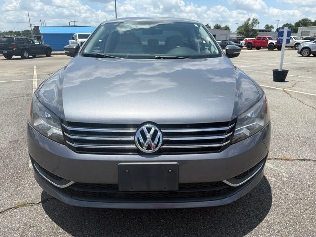 Used 2013 Gray Volkswagen 2.5 SE image 8