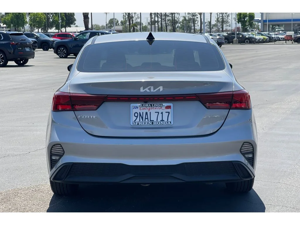 Used 2023 Steel Gray Kia LXS image 4