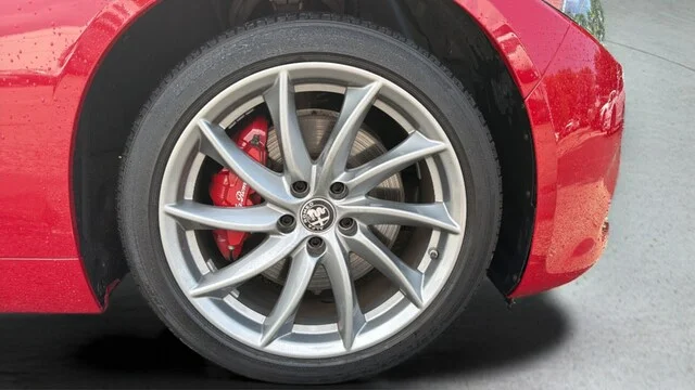 Used 2024 Alfa Rosso Alfa Romeo Ti image 30